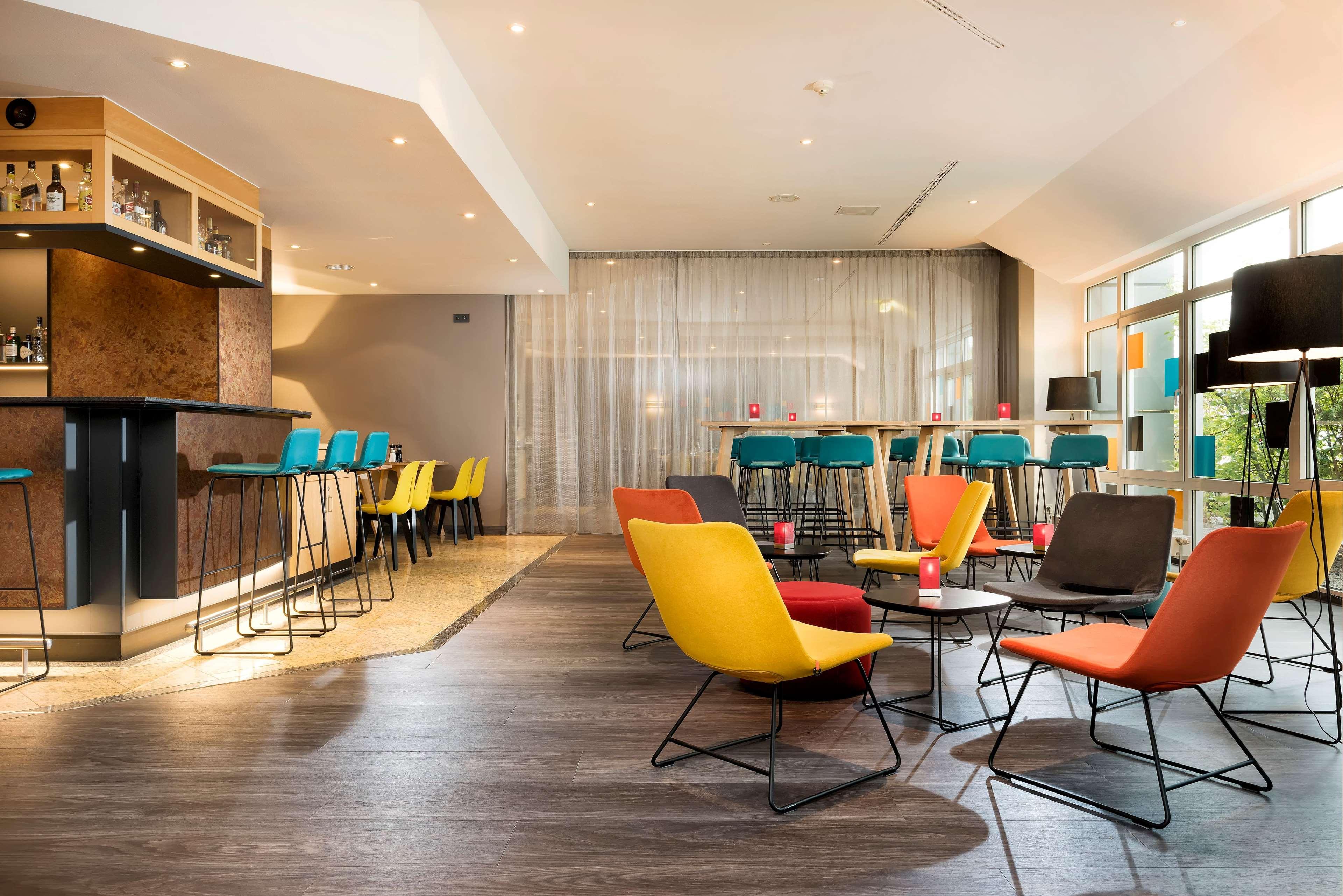 Ramada By Wyndham Hannover Messe Латцен Экстерьер фото