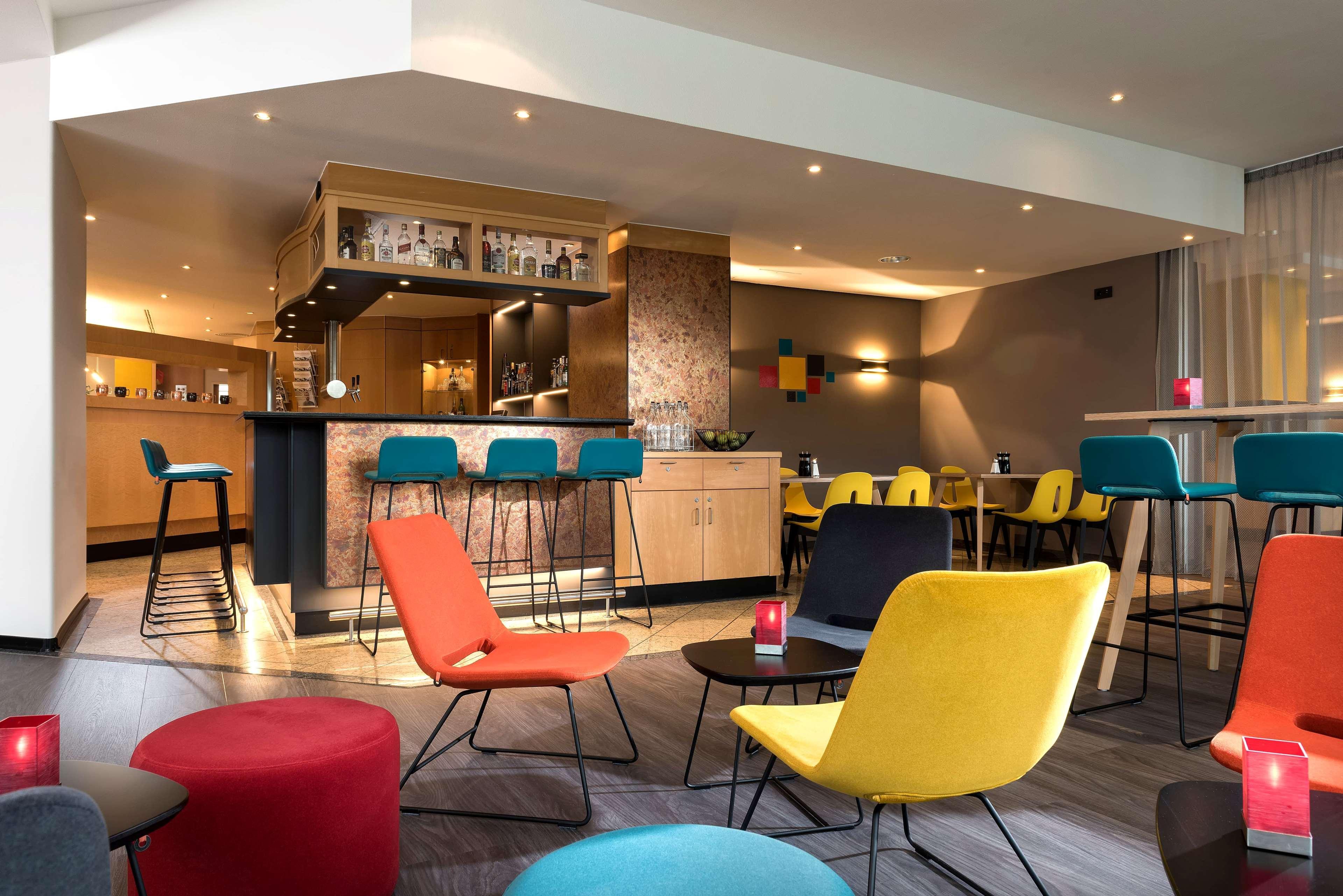 Ramada By Wyndham Hannover Messe Латцен Экстерьер фото